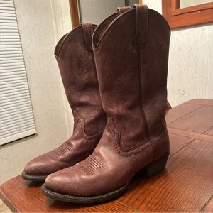 Ariat Heritage Calhoun Western Boots Men’s 9.5D Embroidered 10025093 ATS